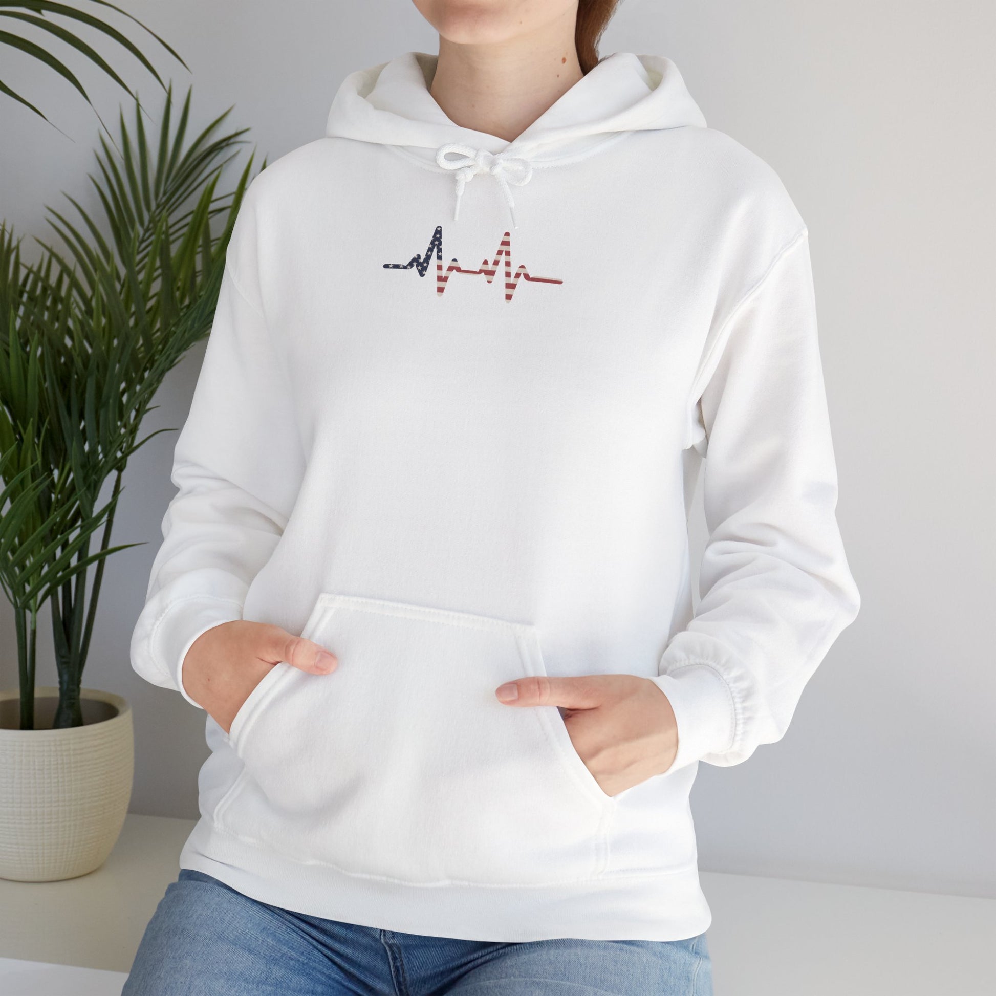 Heartbeat Design Unisex Heavy Blend Hooded Sweatshirt, Comfortable Sweatshirt, Casual Wear, Gift for Healthcare Workers, Pulse Rate [...] - TINMICO